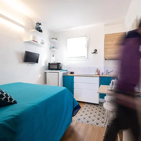 Romantic Tiny House Aventino-2